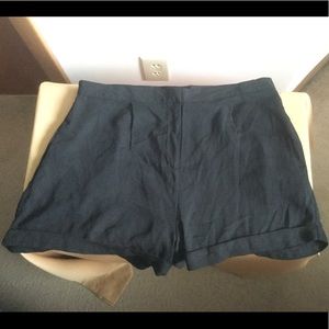So Rad Dress Shorts